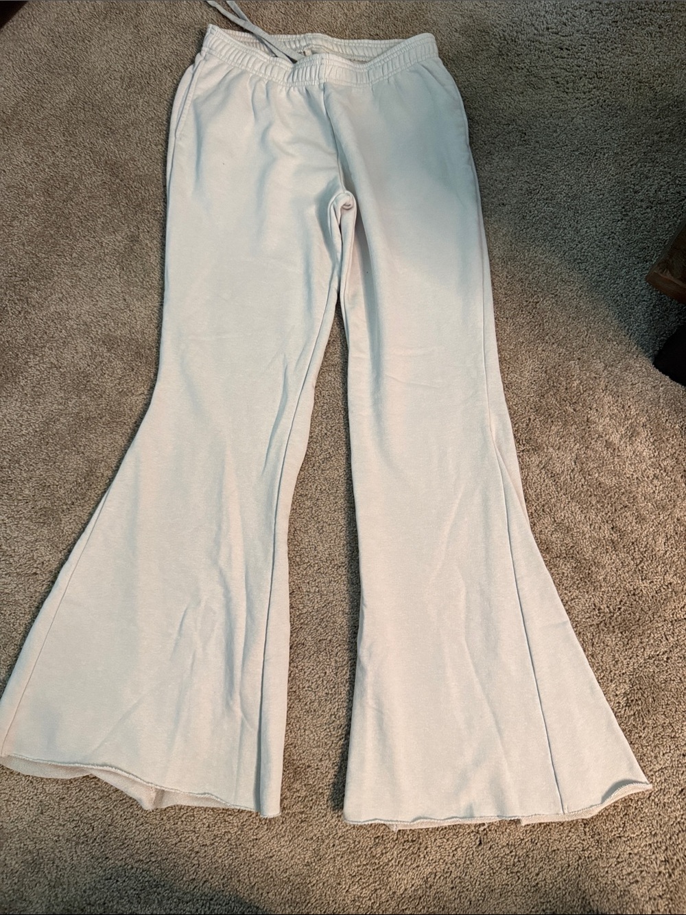 Wild fable - size small- Cream Flared Lounge Pants! Excellent condition!!